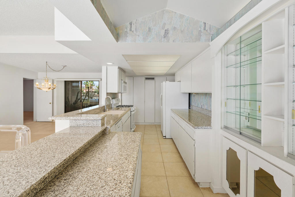 Casas De Bermudas - Residential