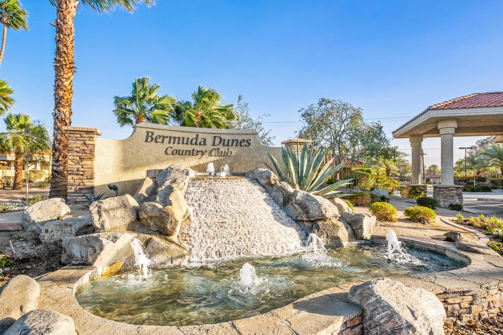 Casas De Bermudas - Residential