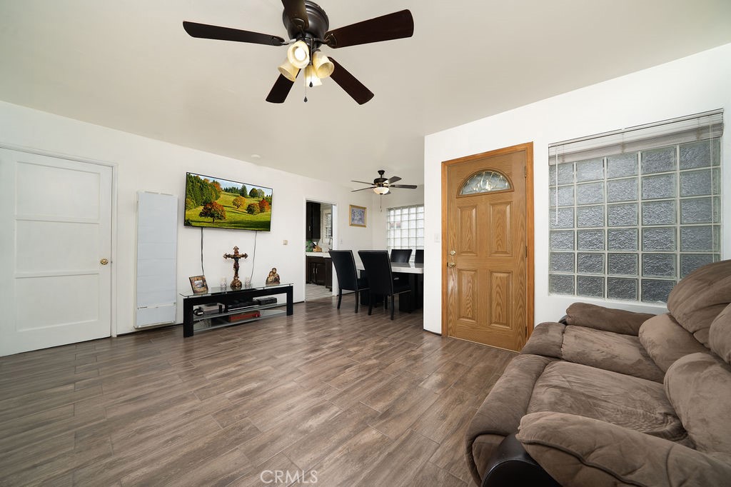 1125 W 129th Street
