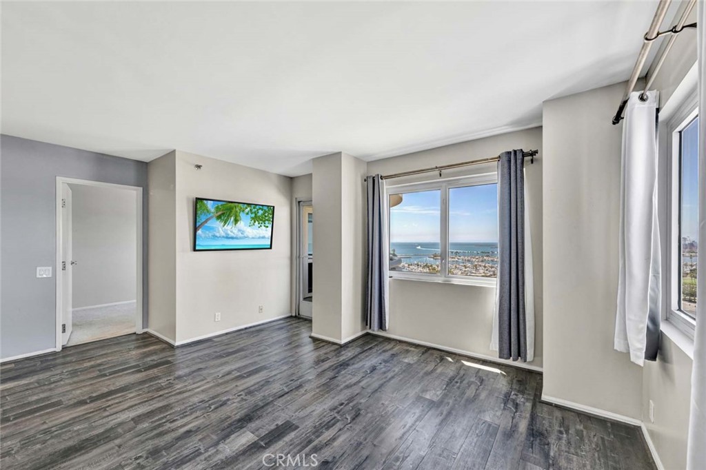 Harbor Place Tower - Residential Lease