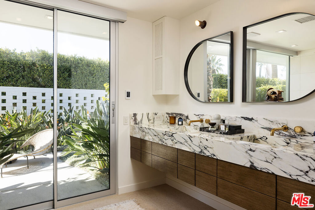 Tamarisk C.C. - Residential