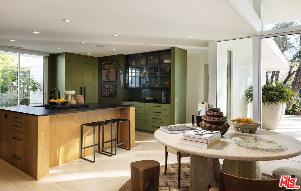 Tamarisk C.C. - Residential