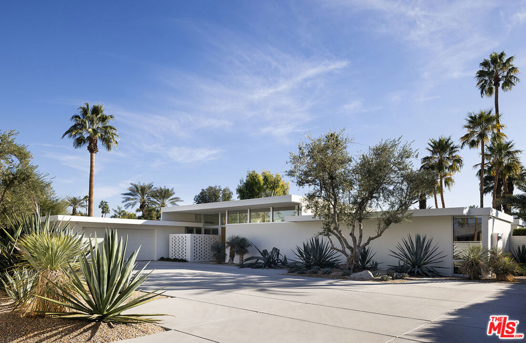 Tamarisk C.C. - Residential