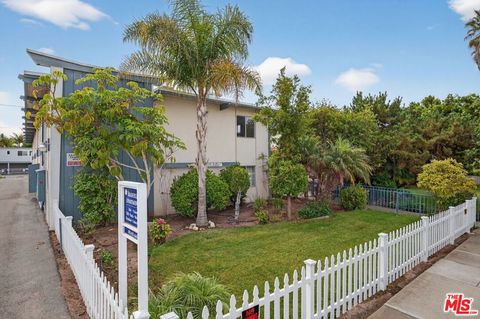 180 Holly Avenue Carpinteria CA 93013