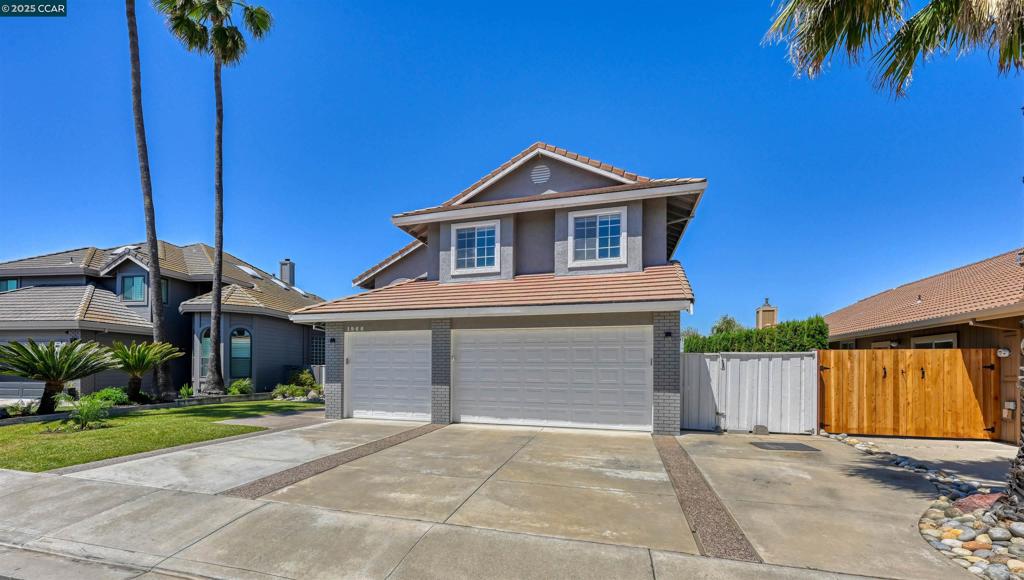 DELTA WATERFRONT ACCESS - Residential