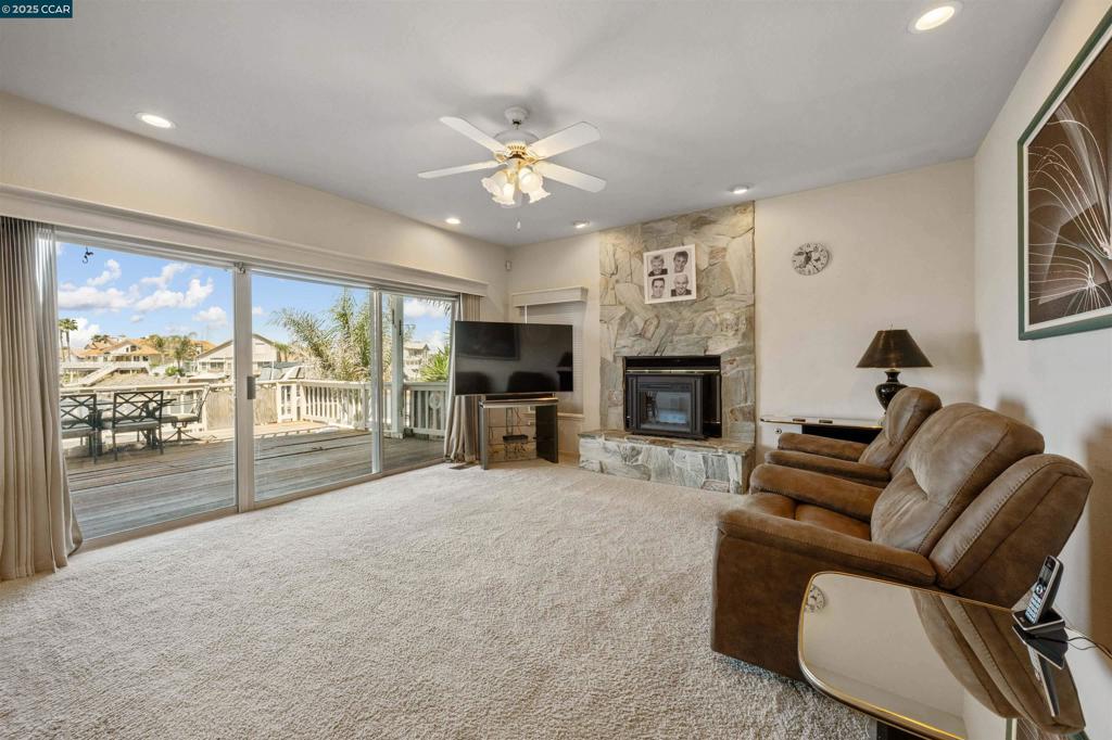 DELTA WATERFRONT ACCESS - Residential