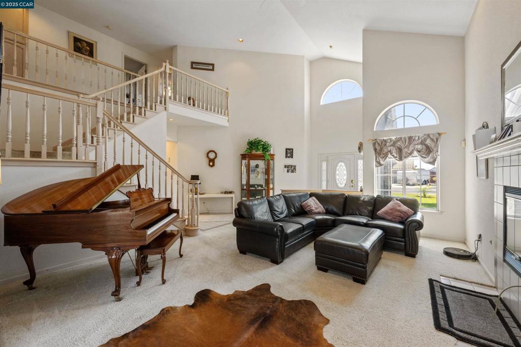 DELTA WATERFRONT ACCESS - Residential