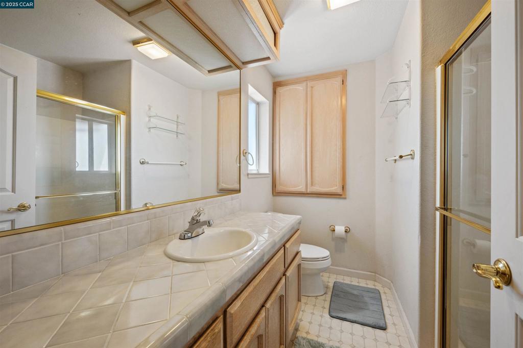 DELTA WATERFRONT ACCESS - Residential