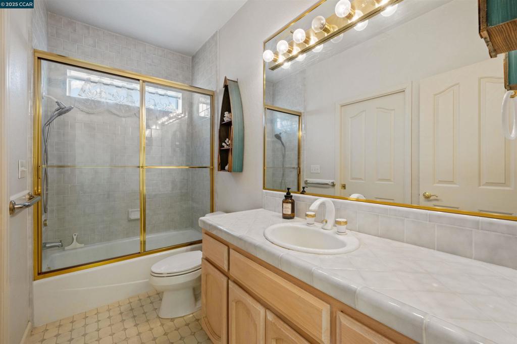 DELTA WATERFRONT ACCESS - Residential