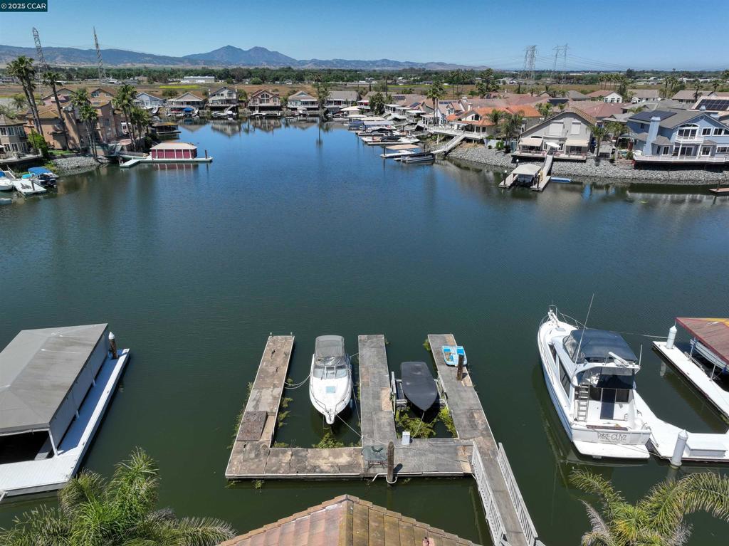 DELTA WATERFRONT ACCESS - Residential