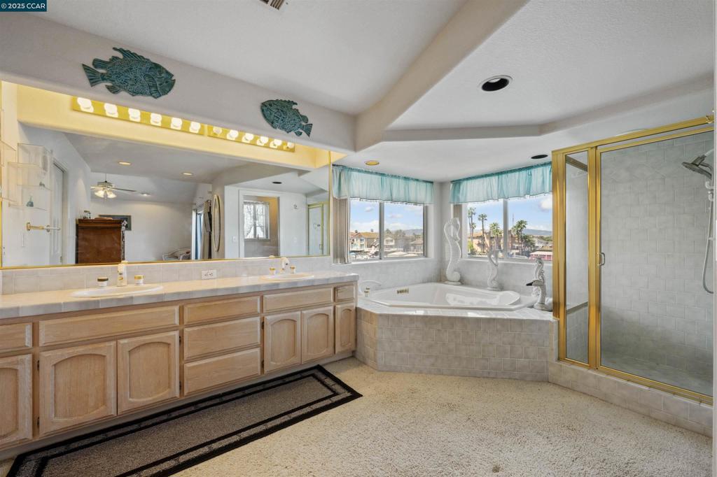 DELTA WATERFRONT ACCESS - Residential