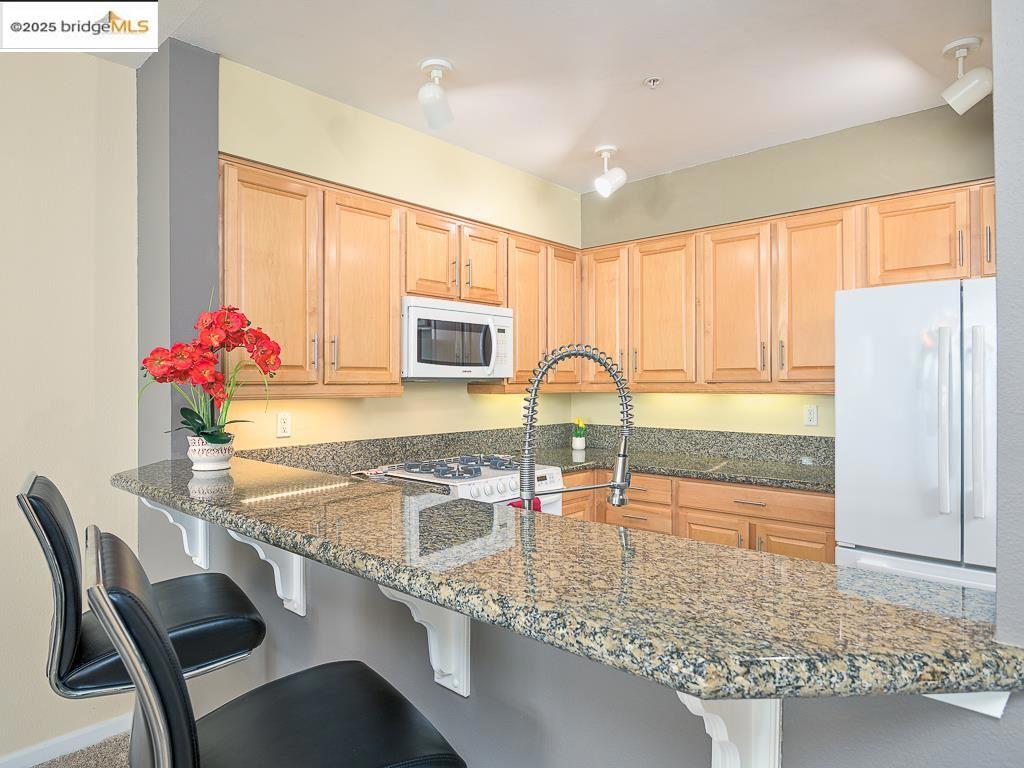 BRICKYARD LANDNG - Residential
