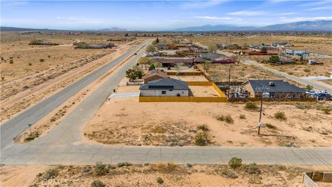 Photo of 0 Redwood Blvd & Julliard St, California City, CA 93505 (MLS # SR25097464)