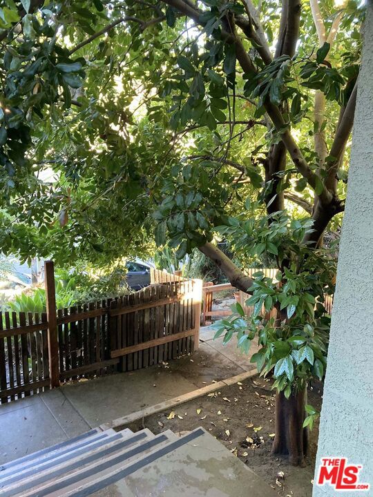 1961 Echo Park Avenue