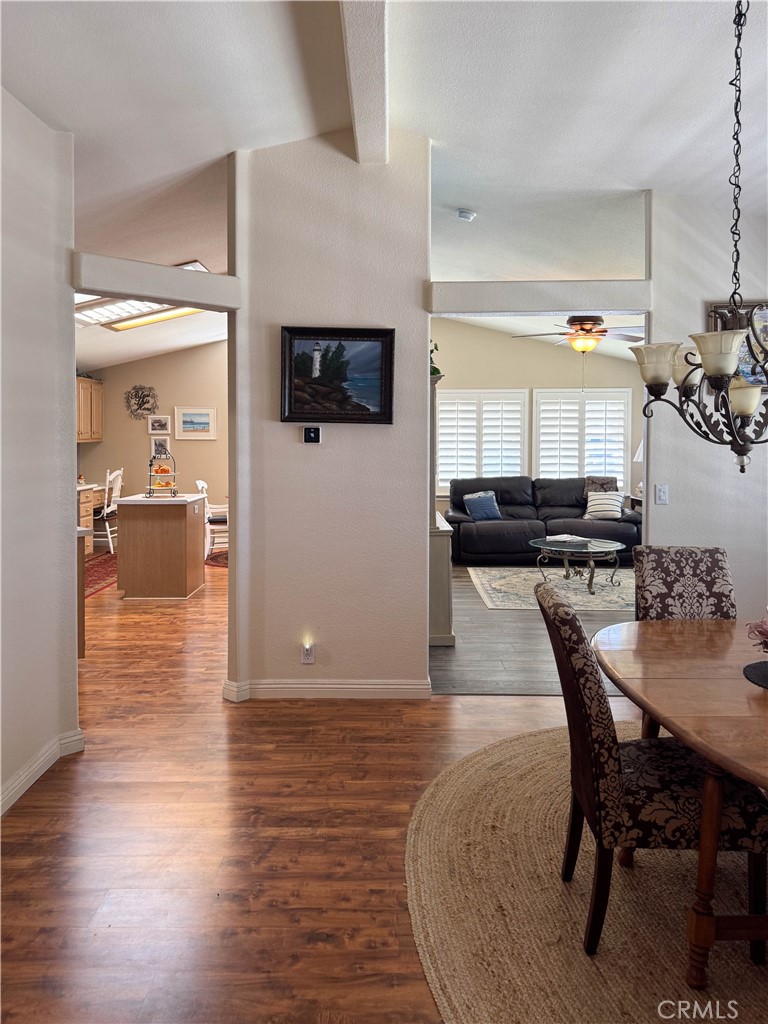10961 Desert Lawn Drive 433