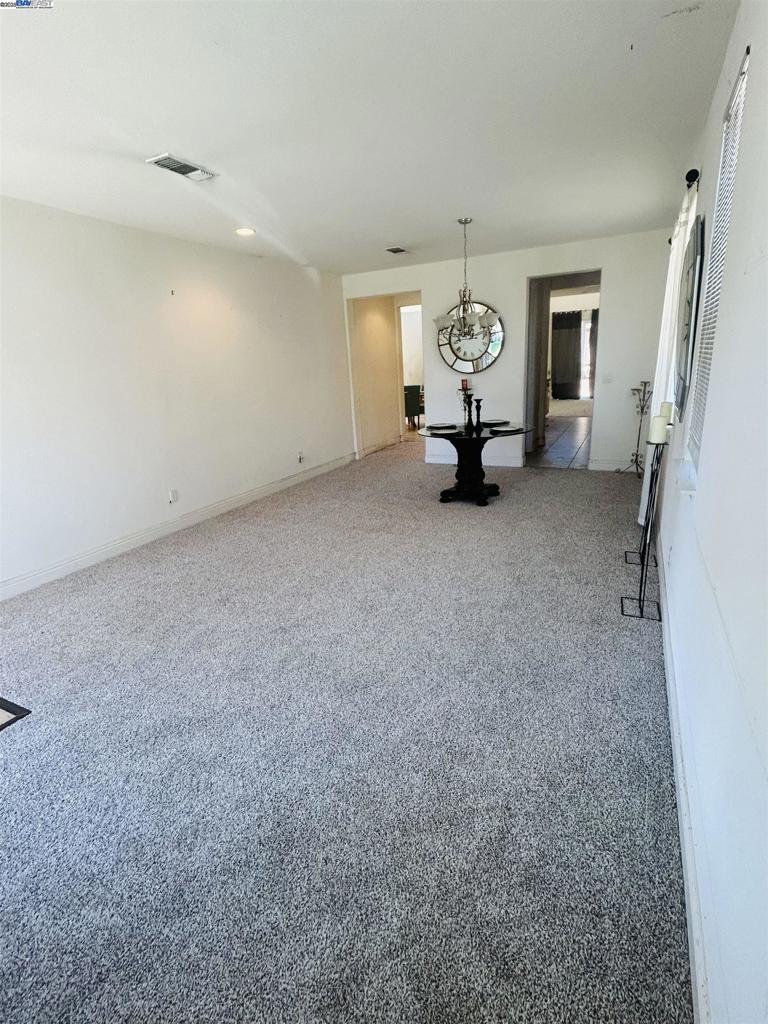 EASTRIDGE - Residential