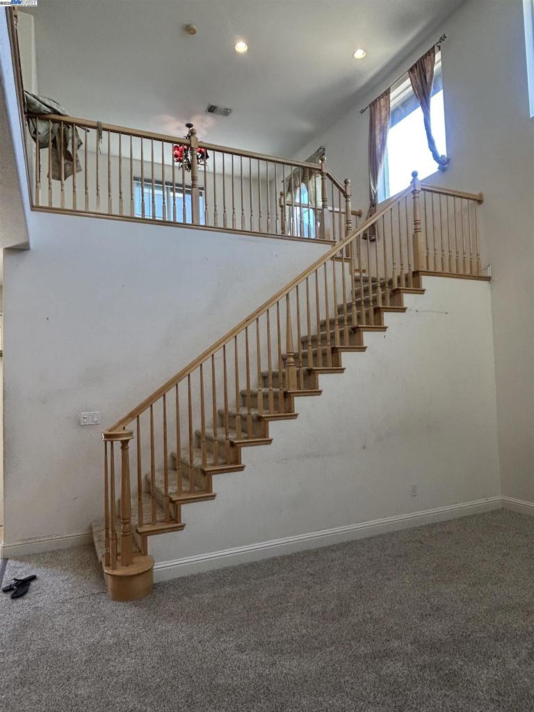 EASTRIDGE - Residential
