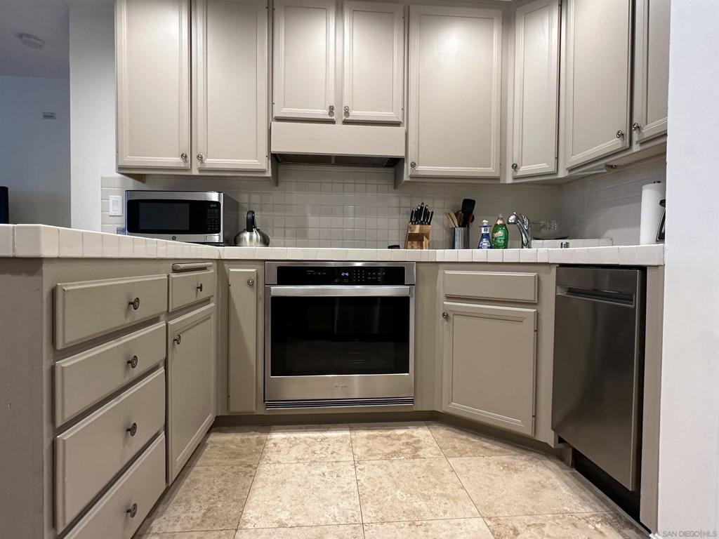 Del Mar - Residential Lease