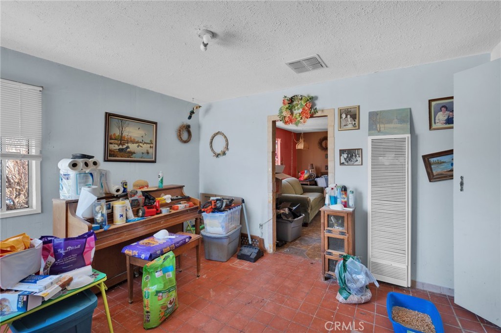 8960 Anza Trail