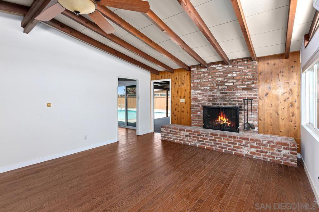 6130 Howell Dr