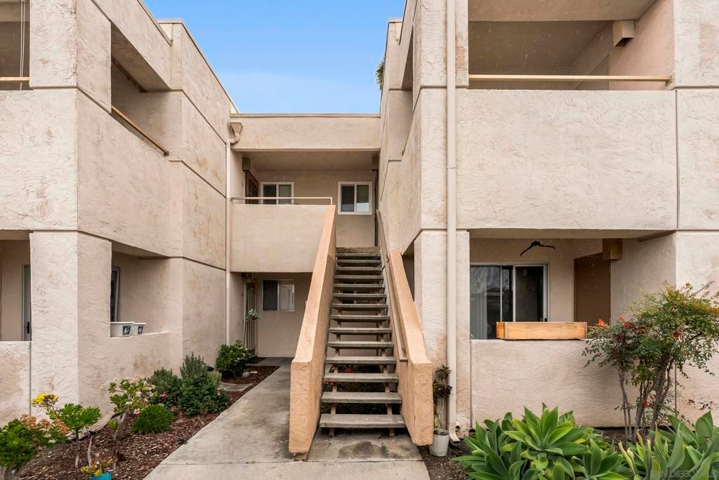 Photo of 830 Broadway #15, El Cajon, CA 92021 (MLS # 260004196SD)