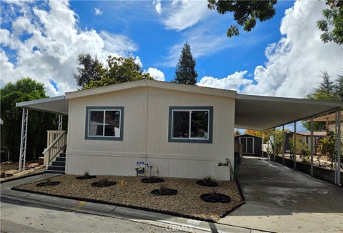 Photo of 133 Solana Way Way, Paso Robles, CA 93446 (MLS # SC26226136)