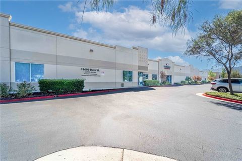 41610 Date 105 Murrieta CA 92562