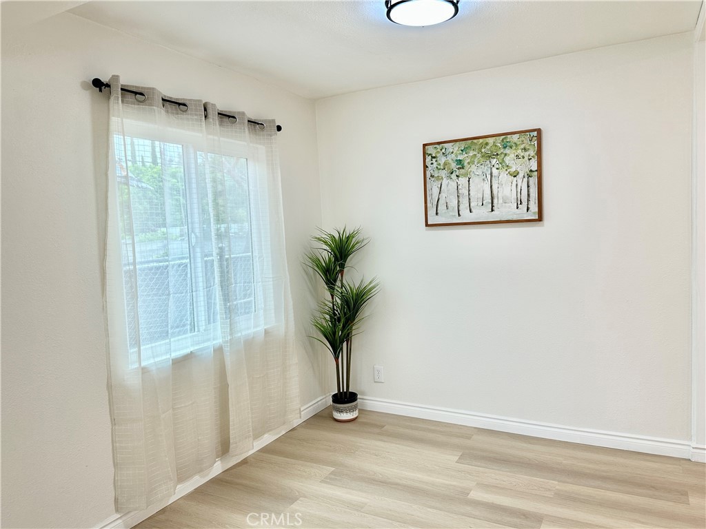1439 Sheridan Road