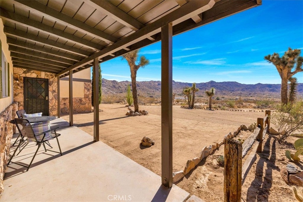 8715 Desert Shadows Road