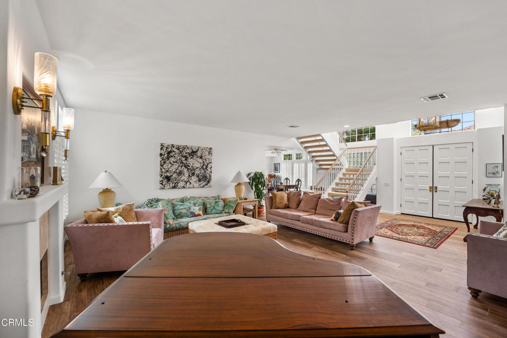 Oxnard, California, 93035, United States, 4 Bedrooms Bedrooms, ,3 BathroomsBathrooms,Residential,Active,2027062