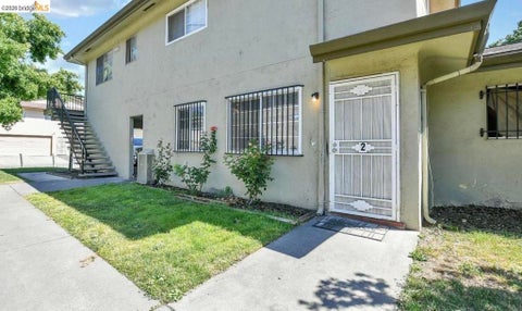 Photo of 2108 Lemontree Way Way #3, Antioch, CA 94509 (MLS # 41124769)