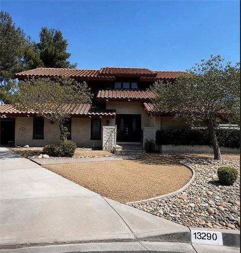 Photo of 13290 Rain Shadow RD, Victorville, CA 92395 (MLS # CV26137025)