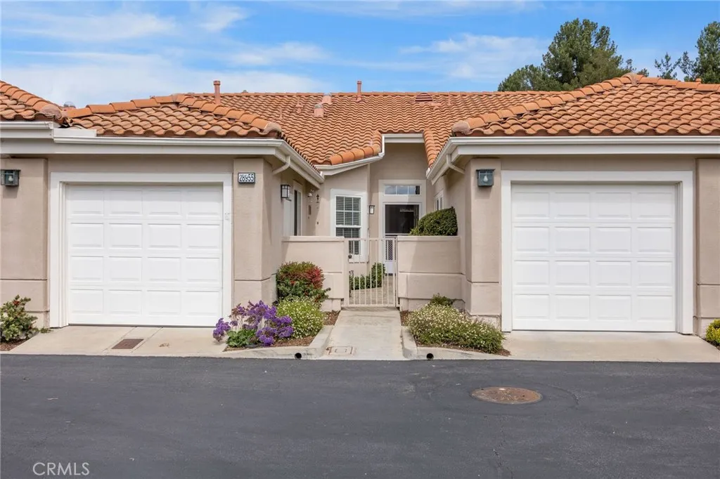 Mission Viejo, California 92692, United States, 2 Bedrooms Bedrooms, ,2 BathroomsBathrooms,Residential,Active,98208