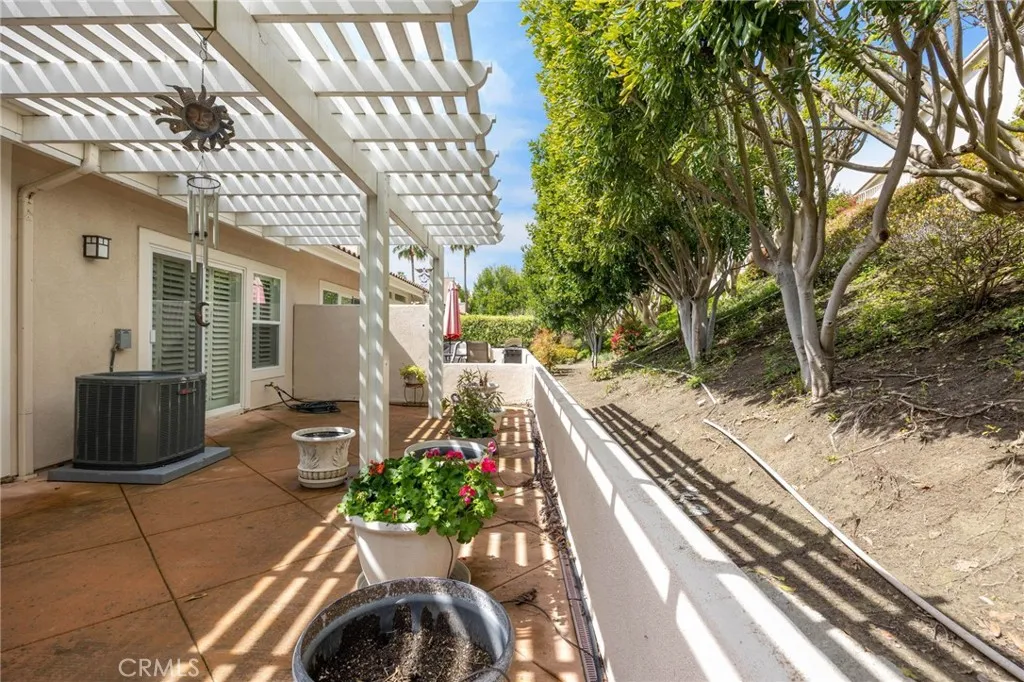 Mission Viejo, California 92692, United States, 2 Bedrooms Bedrooms, ,2 BathroomsBathrooms,Residential,Active,98208