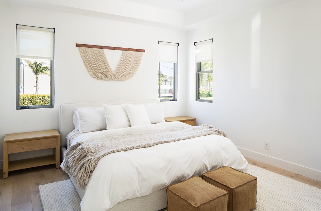 Corona del Mar South of PCH (CDMS) - Residential Lease