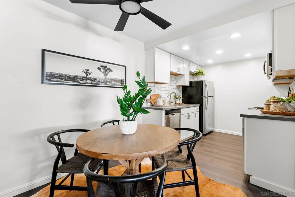 10226 Black Mountain Rd 83