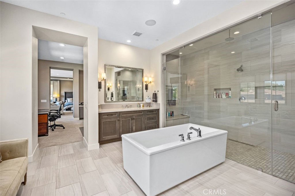 Alta Vista - Residential