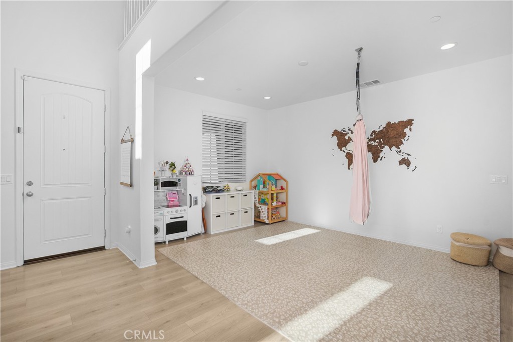 30383 Freeman dr