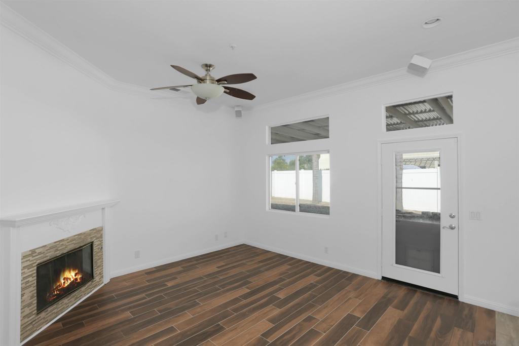 Ramona - Residential