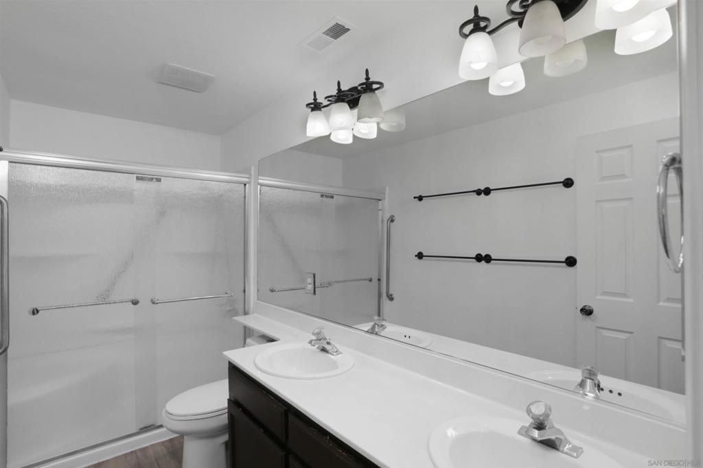 Ramona - Residential