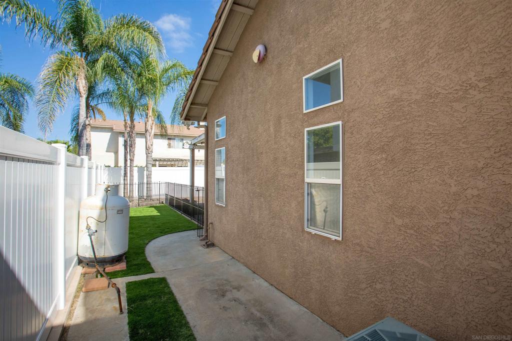 Ramona - Residential