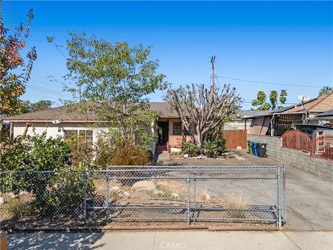 Photo of 13641 Weidner St, Pacoima, CA 91331 (MLS # SR25236951)