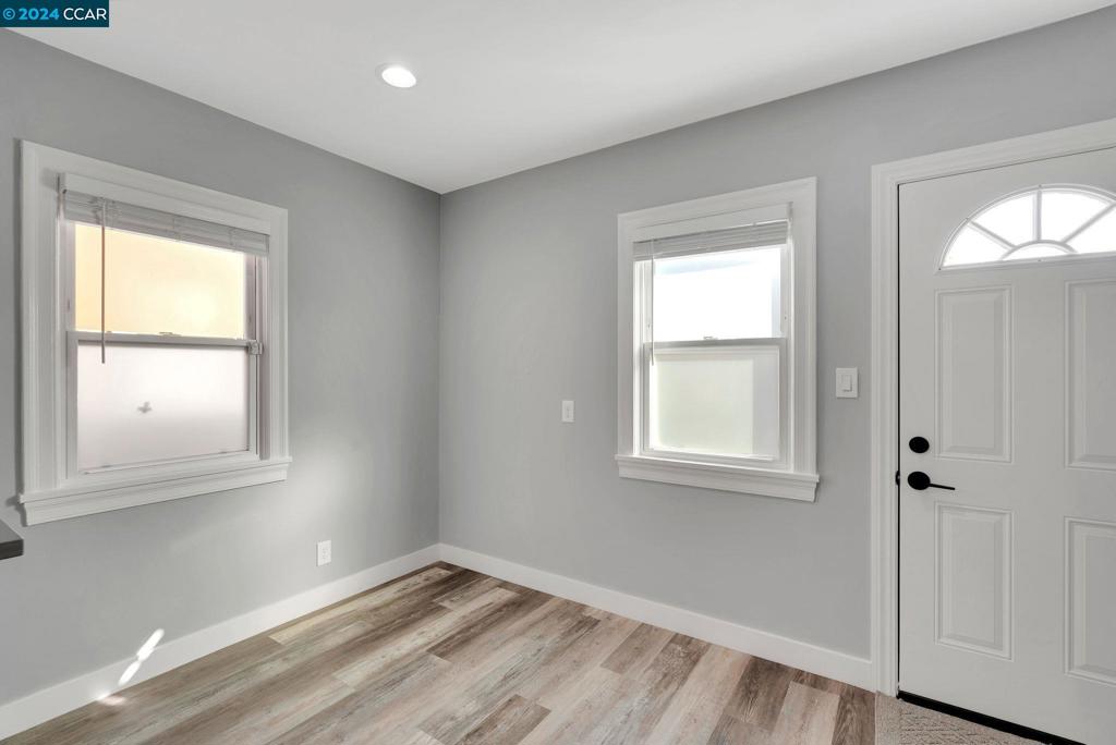 EASTMONT AREA - Residential