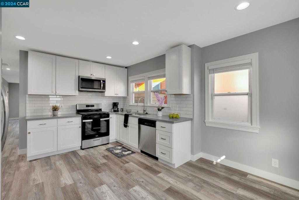 EASTMONT AREA - Residential