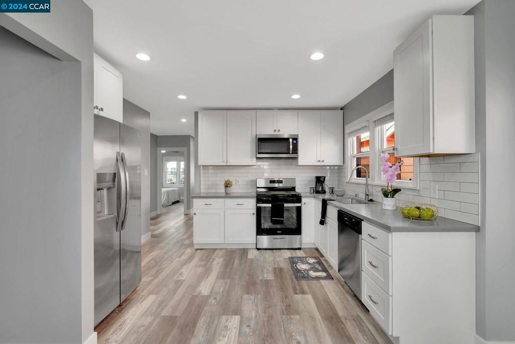 EASTMONT AREA - Residential