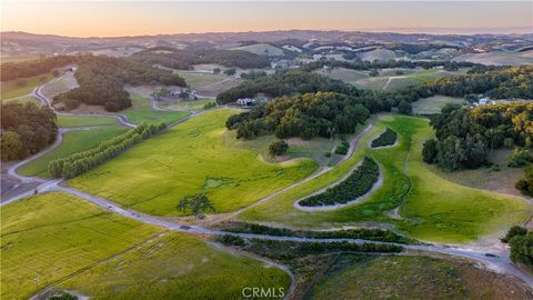 Tiny photo for 810 Dove Pond Rd, Templeton, CA 93465 (MLS # NS26079428)