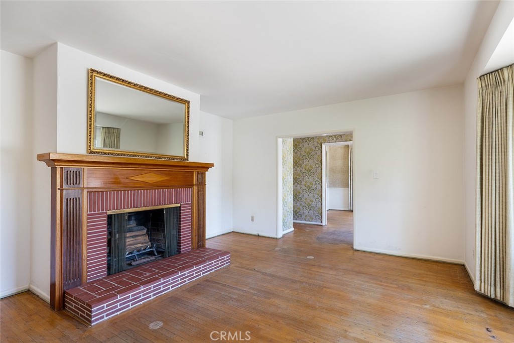 1845 Alta Oaks Drive