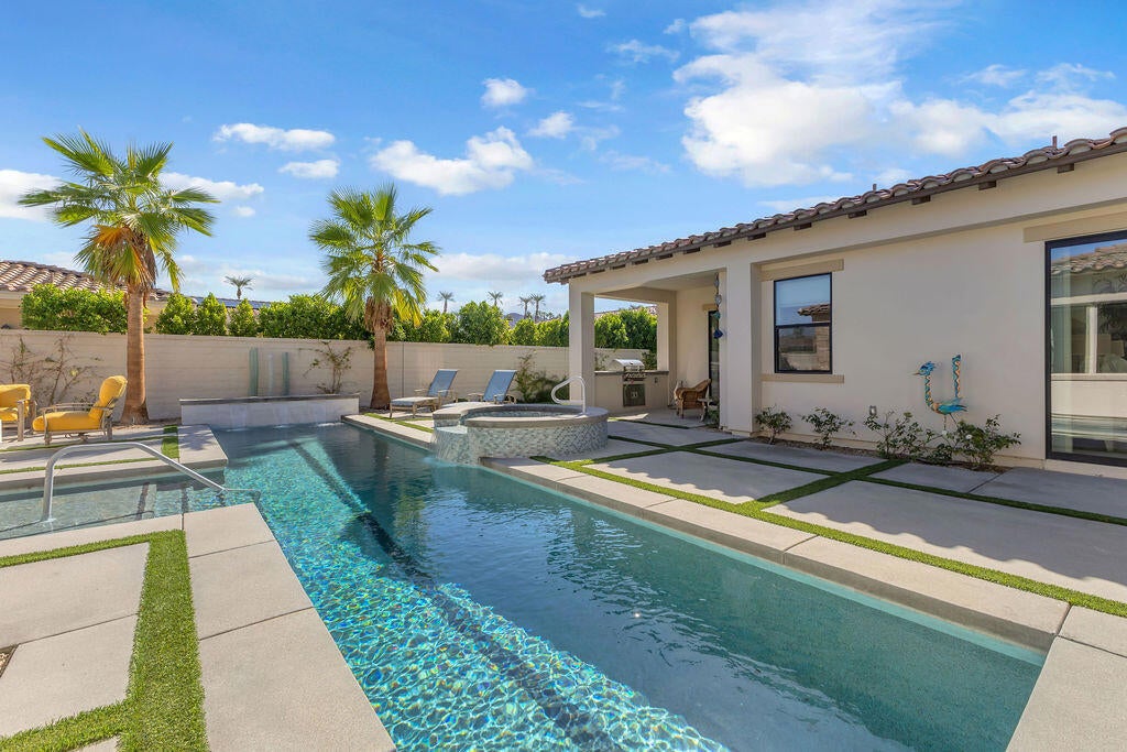 75179 Palisades Place