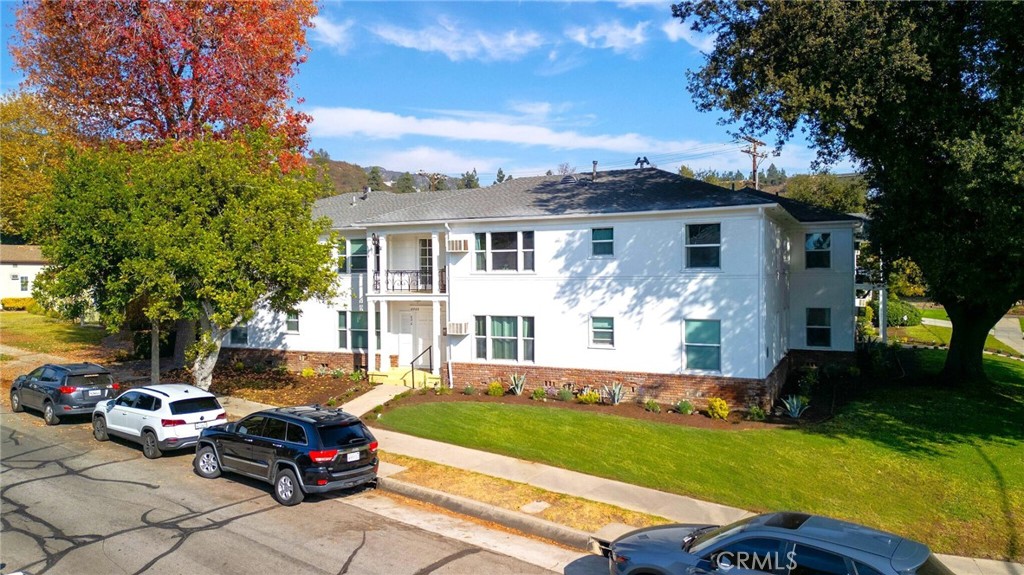 1815 E Chevy Chase Drive