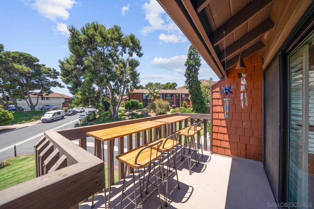 2459 Caminito Ocean Cv